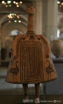 Ειδώλιο-Κουδουνίστρα. Θήβα. 700 π.Χ