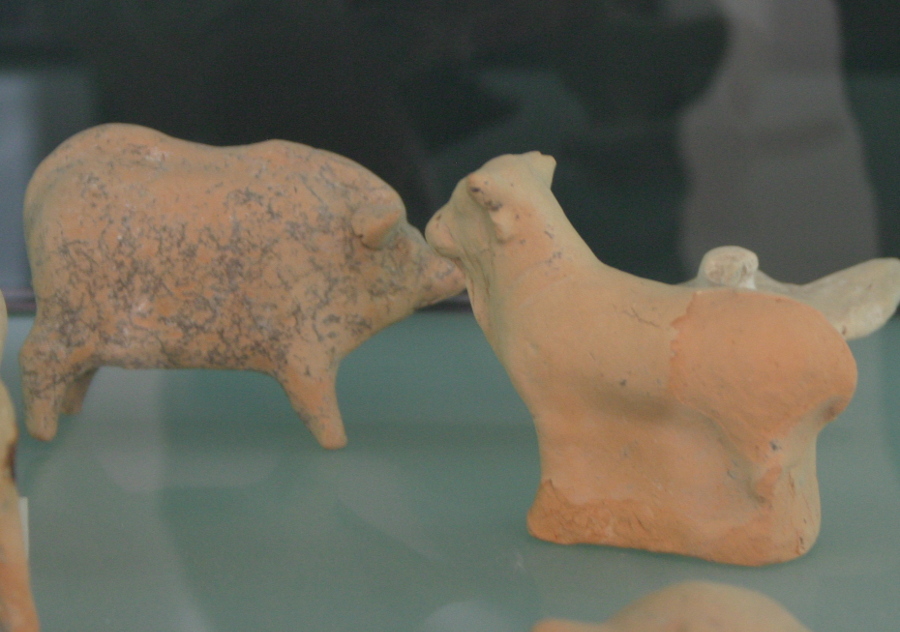 Ancient greek toys made with clay - αρχαία ελληνικά παιχνίδια