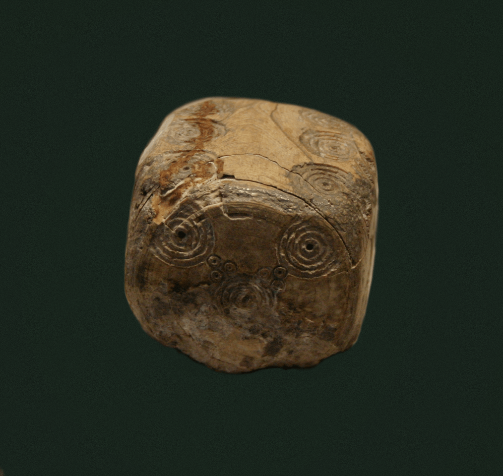 Ivory dice from ancient Rome. Roman imperial period. Archeologico di Milano