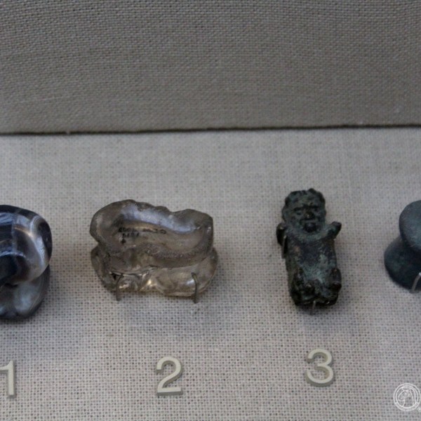 greek and roman knucklebones